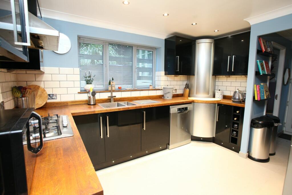 Additional image 10 of Heol Isaf Hendy, Miskin, Pontyclun