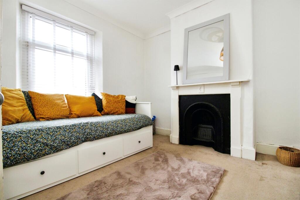 Additional image 14 of Courtenay Road, BARRY