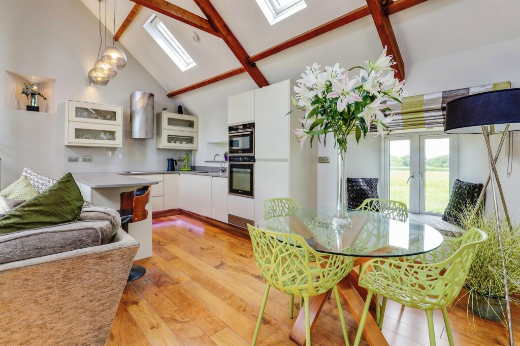 Additional image 20 of Newland Fawr Farm, Llangan