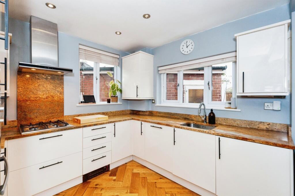 Additional image 7 of Curzon Park South, Chester