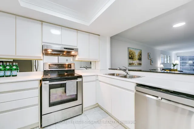 Additional image 5 of 33 University Ave Unit 605