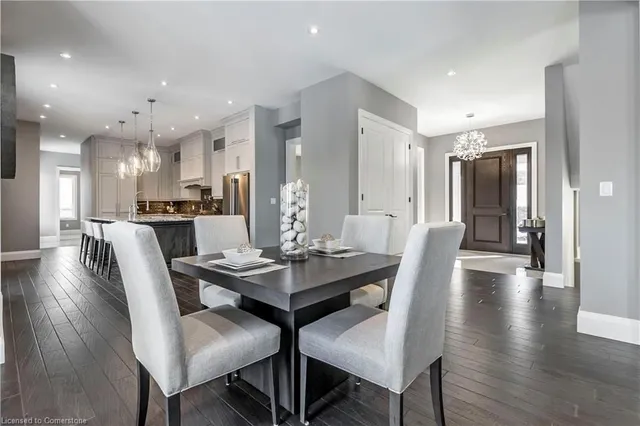 Additional image 6 of 4-258 Edgewater Cres