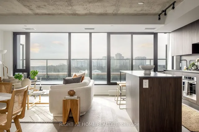 Additional image 4 of 2720 Dundas St Unit 607