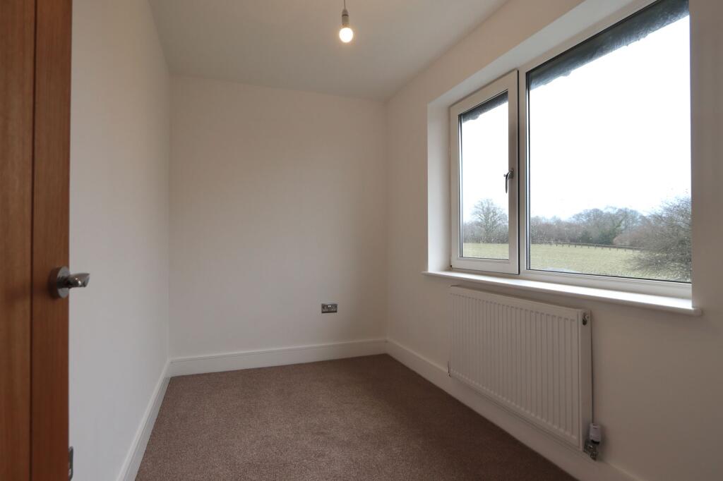 Additional image 17 of Gelligaer Road, Trelewis, CF46