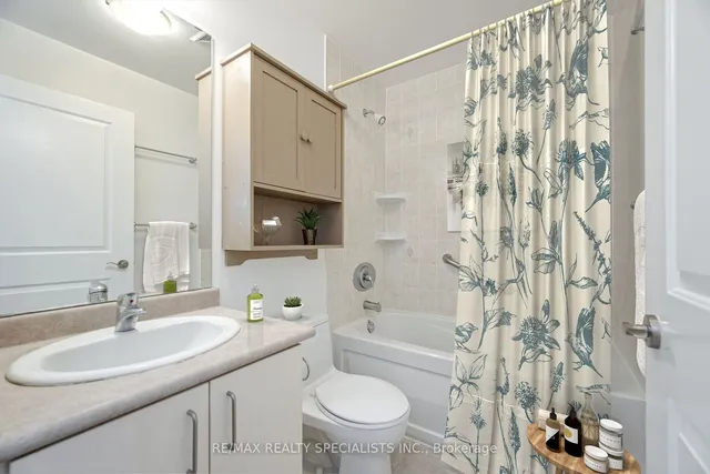 Additional image 15 of 4196 Dundas St Unit 309