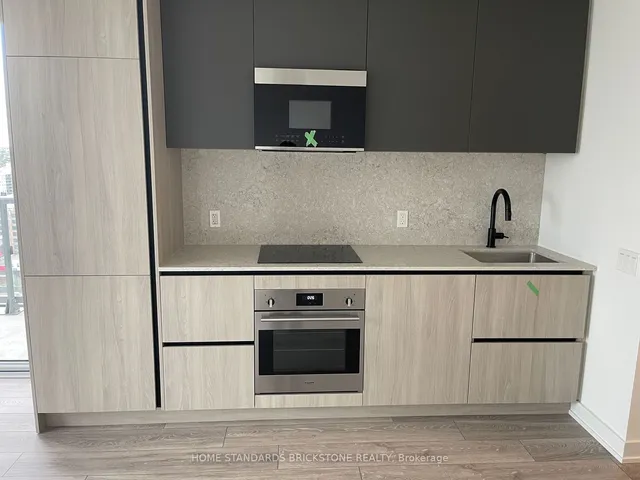 Additional image 10 of 108 Peter St Unit 2011