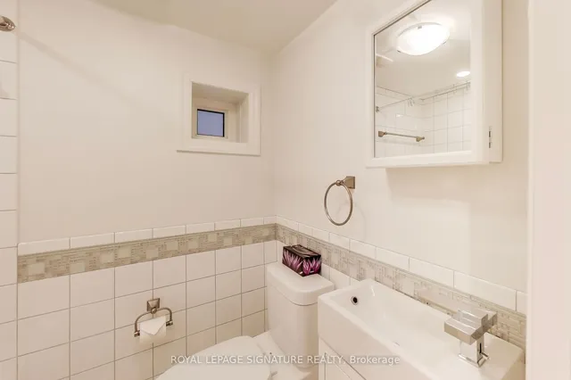 Additional image 32 of 10 Davies Cres