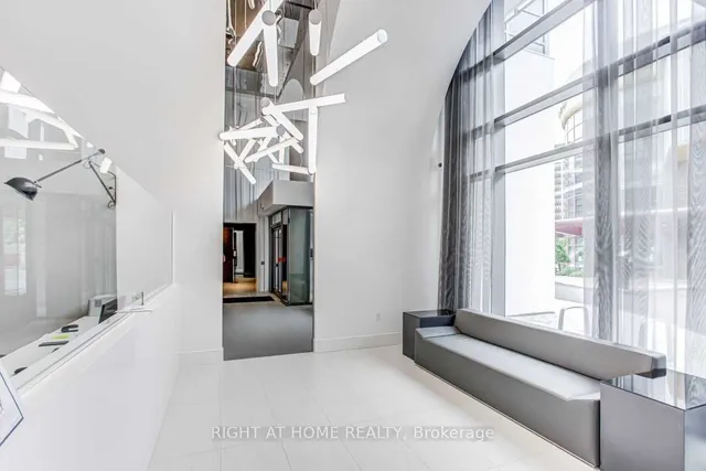 Additional image 17 of 10 De Boers Dr Unit 403