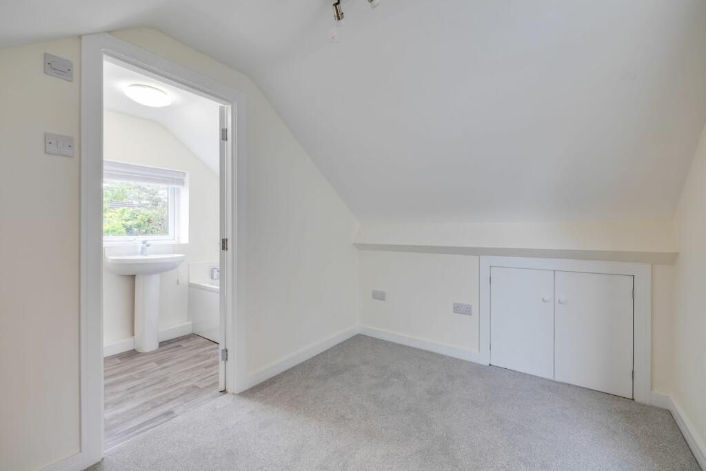 Additional image 22 of Upton Lane, Upton, CH2