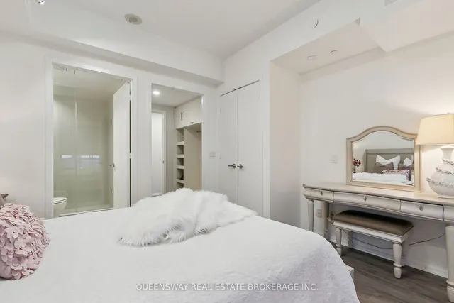 Additional image 22 of 1 Bloor St Unit 6706