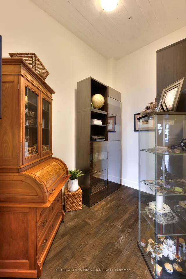 Additional image 12 of 112 Benton St Unit 224