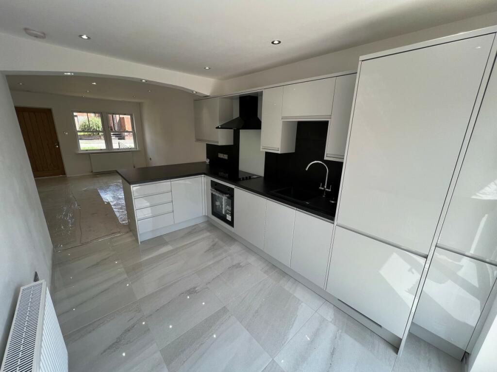 Additional image 2 of Woodland Vale Treorchy - Treorchy