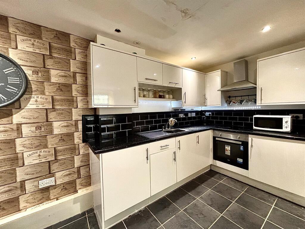 Additional image 5 of Winding Wheel Lane, Penallta, Hengoed