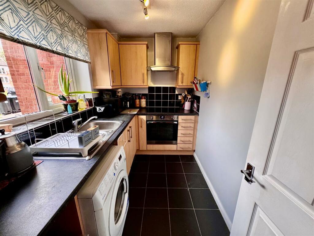 Additional image 4 of Chesterton Court, Chester