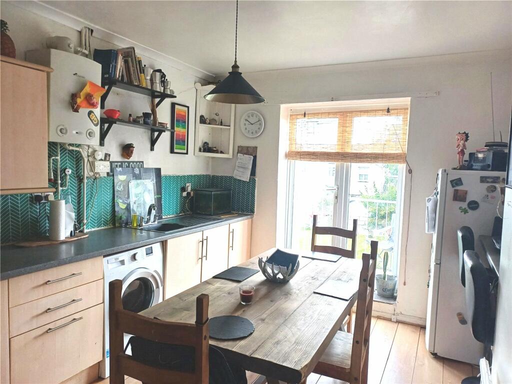 Additional image 4 of Fenton Place, Porthcawl, CF36