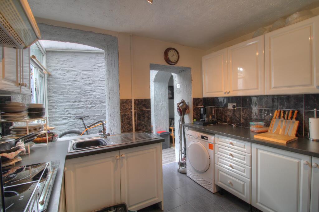 Additional image 10 of High Street, Trelewis, CF46