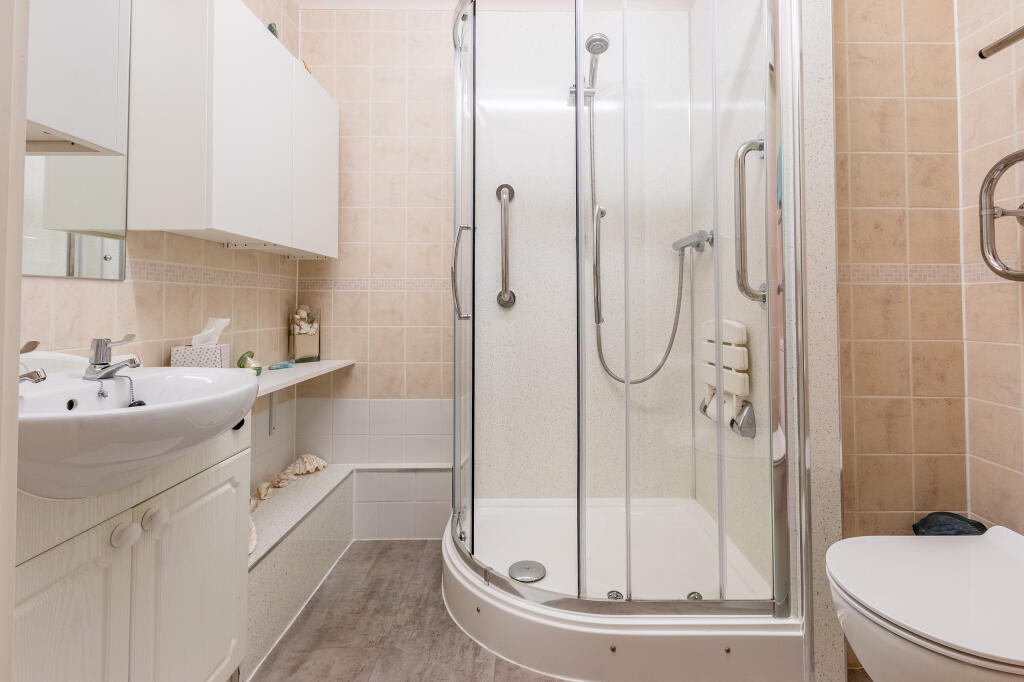 Additional image 7 of St. Peters Lodge, Portishead