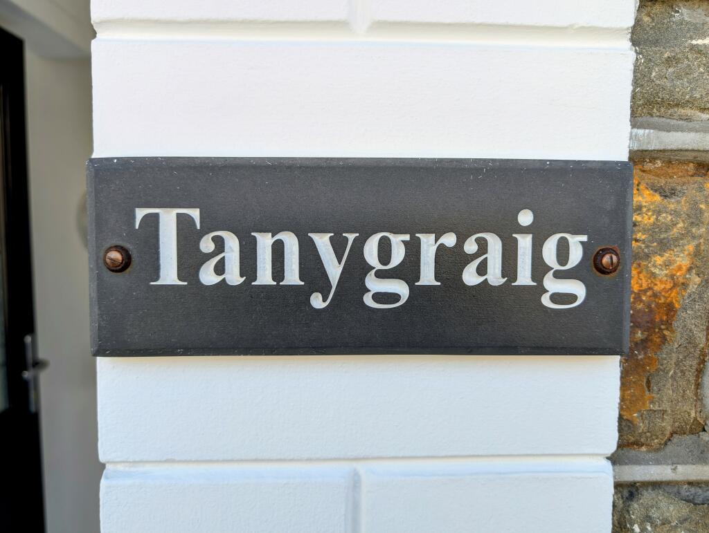 Additional image 2 of Tanygraig, High Street, Mountain Ash, CF45 3PB
