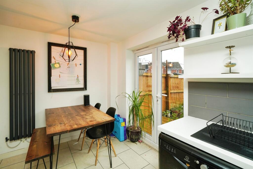 Additional image 7 of Kingham Close, Wirral