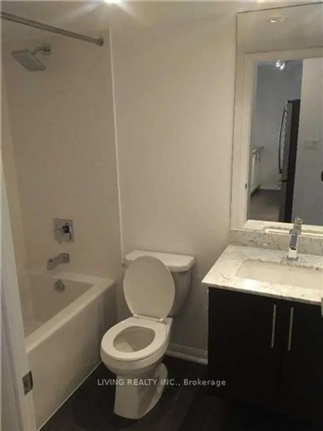 Additional image 8 of 35 Bastion St Unit 1705