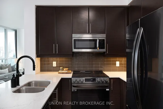 Additional image 16 of 33 Bay St Unit 2903