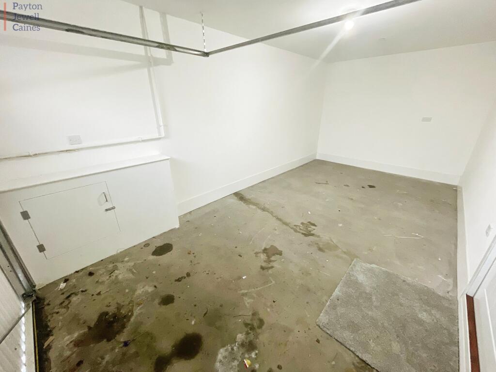 Additional image 21 of Llys Cerrig Isaf, Pen-y-fai, Bridgend. CF31 4FF