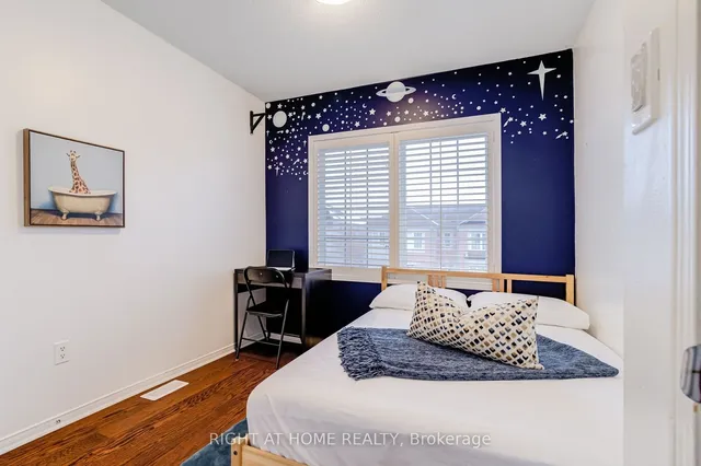 Additional image 20 of 74 Stagecoach Circ