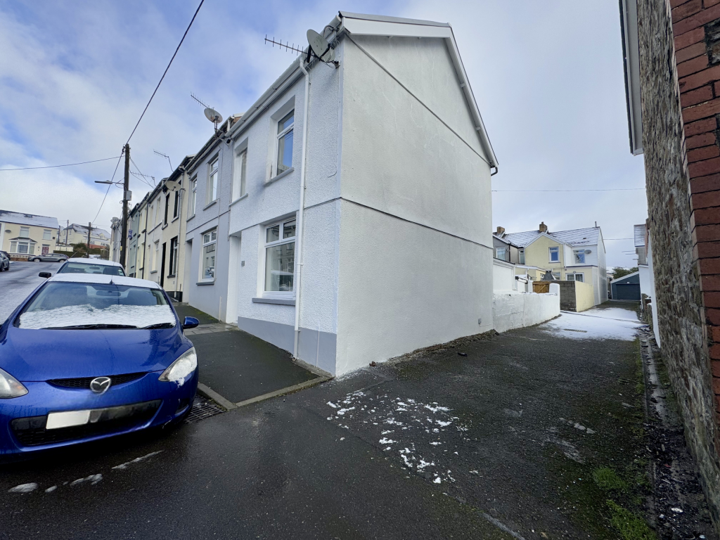 Additional image 2 of Tanybryn Place, Merthyr Tydfil