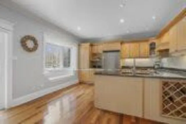 Additional image 15 of 247 Johnston Ave