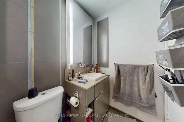 Additional image 24 of 101 Peter St Unit 709