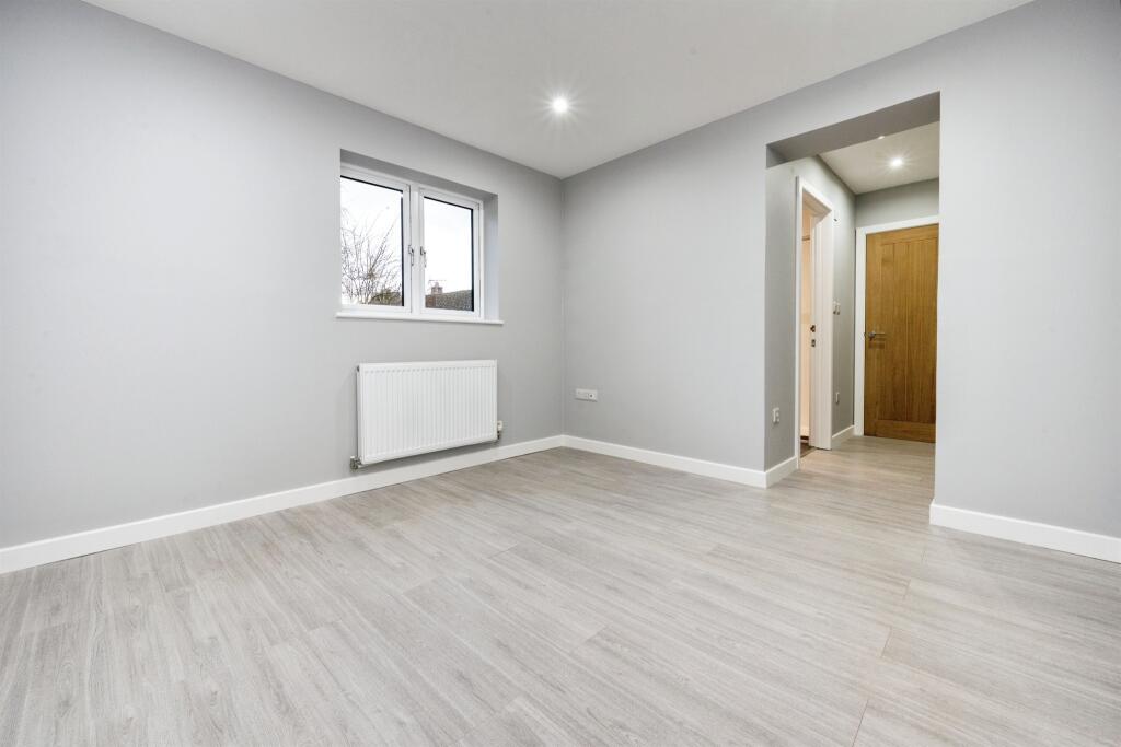 Additional image 9 of Canners Close, Toft, Cambridge