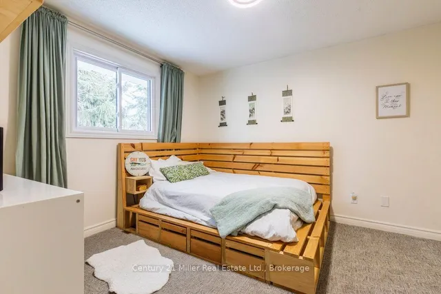 Additional image 22 of 3 Barrington Crt