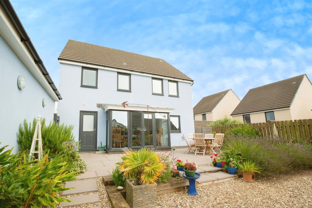 Porlock Close, Ogmore-By-Sea, Bridgend