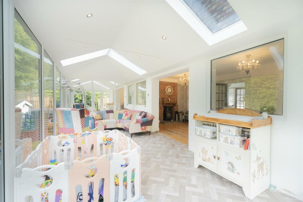 Additional image 6 of Low Wood Grove, Barnston, Wirral