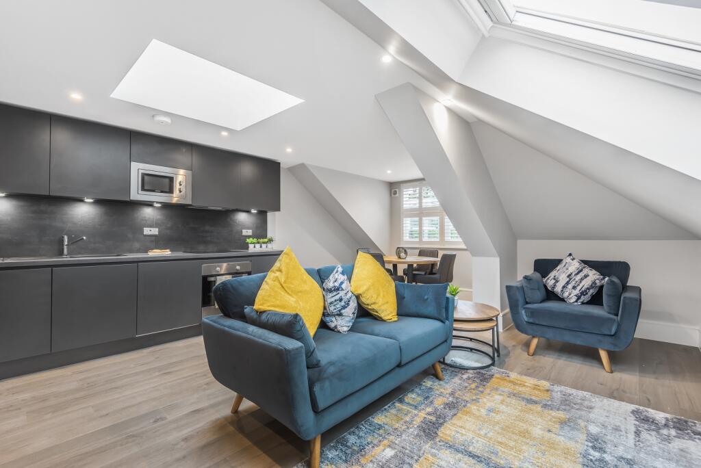 Additional image 3 of Bromley Common, Bromley