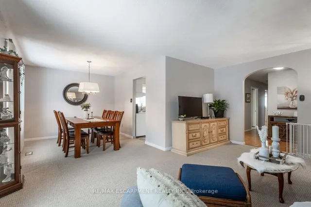 Additional image 13 of 984 Easterbrook Ave