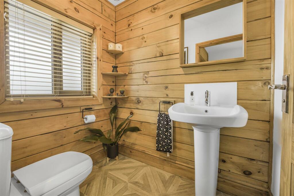 Additional image 29 of Oakmead Road, Meirios Valley