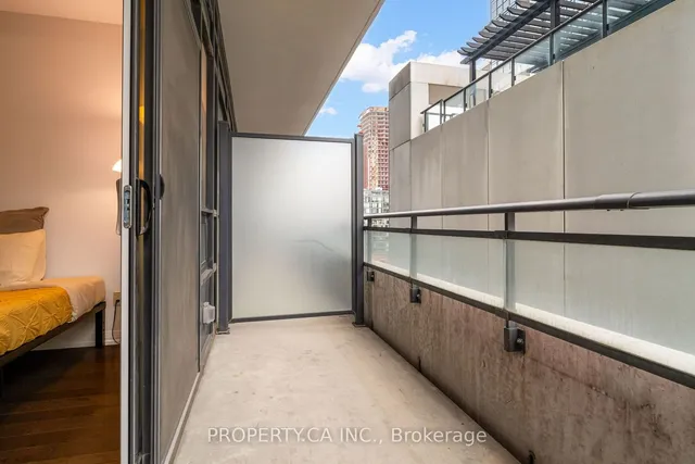 Additional image 16 of 460 Adelaide St Unit 1003