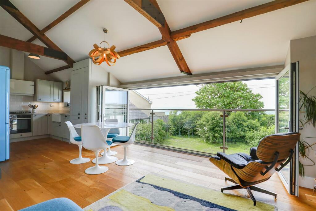 Additional image 9 of The Old Cottage, Southerndown, Vale Of Glamorgan, CF32 0RW