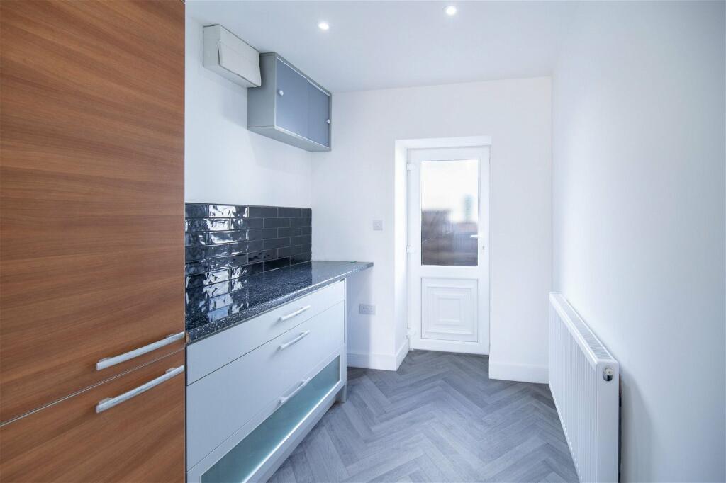 Additional image 26 of Heol Fargoed, Bargoed, CF81 8PQ