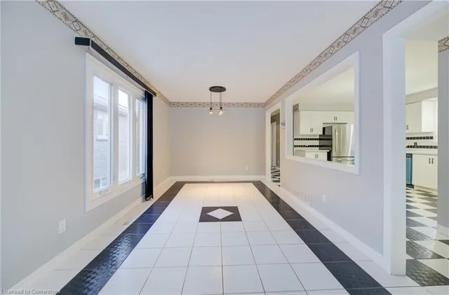 Additional image 7 of 62 Robson Cres