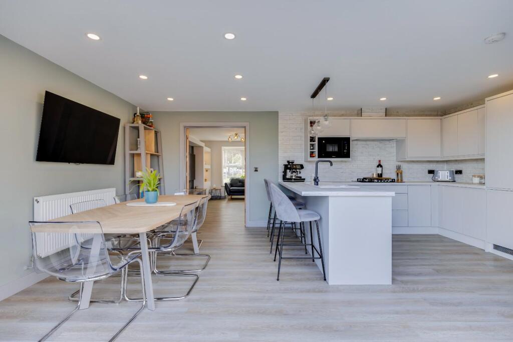 Additional image 9 of 11 Afal Sur, Barry, CF63 1FX