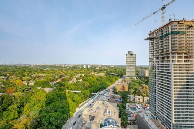Additional image 37 of 395 Bloor St Unit 2110