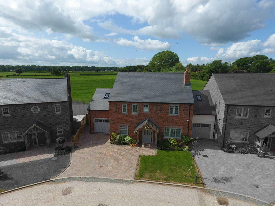 Additional image 35 of Belgrave Garden Mews, Pulford, Chester