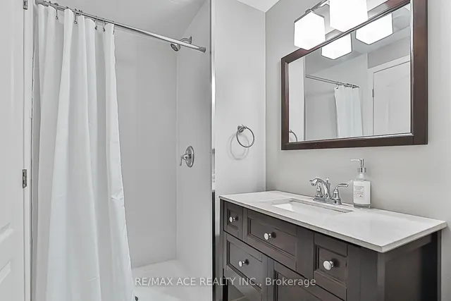 Additional image 39 of 3206 Sorrento Cres