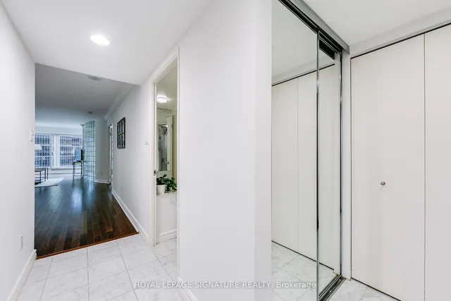 Additional image 3 of 33 University Ave Unit 605