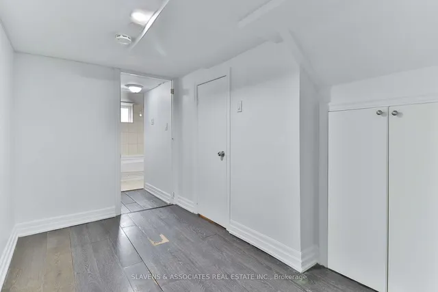 Additional image 25 of 262 Poyntz Ave