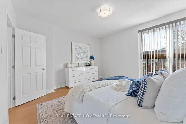 Additional image 26 of 75 Upper Canada Dr Unit 1