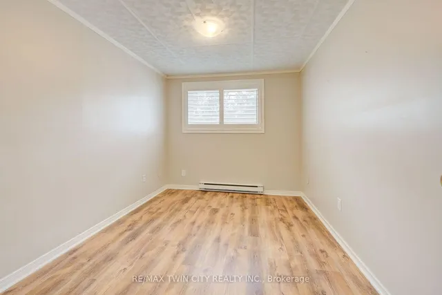 Additional image 16 of 24 Mooregate Cres Unit 202