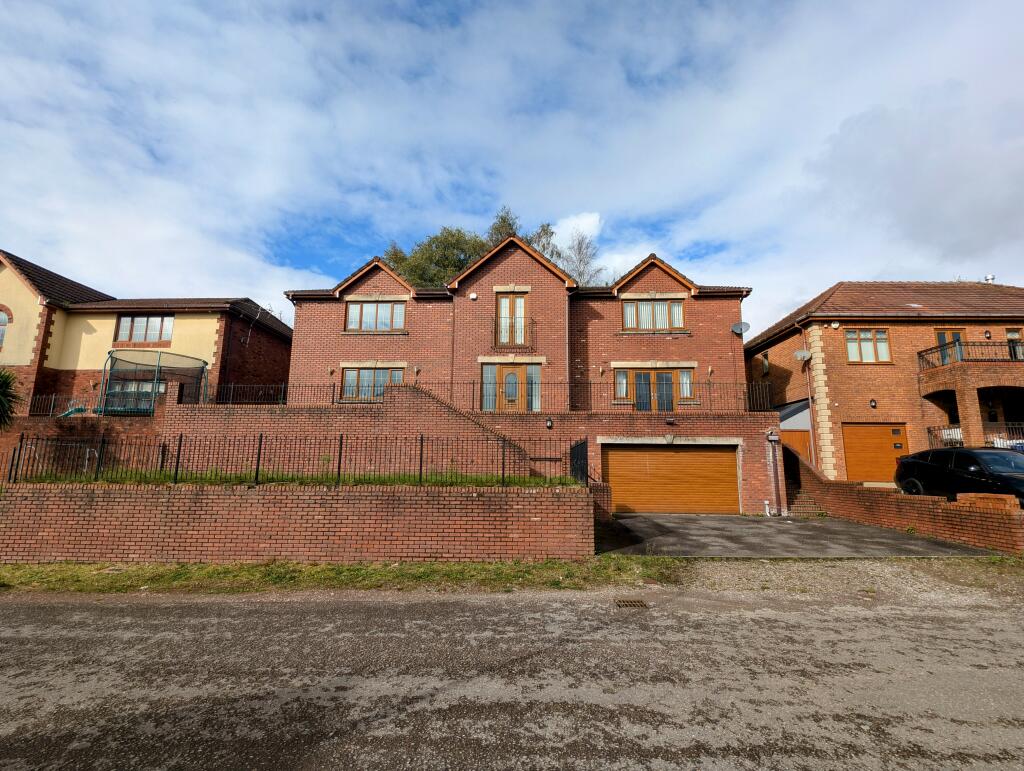 Additional image 32 of Springfield Rise, Treharris, CF46 5RD